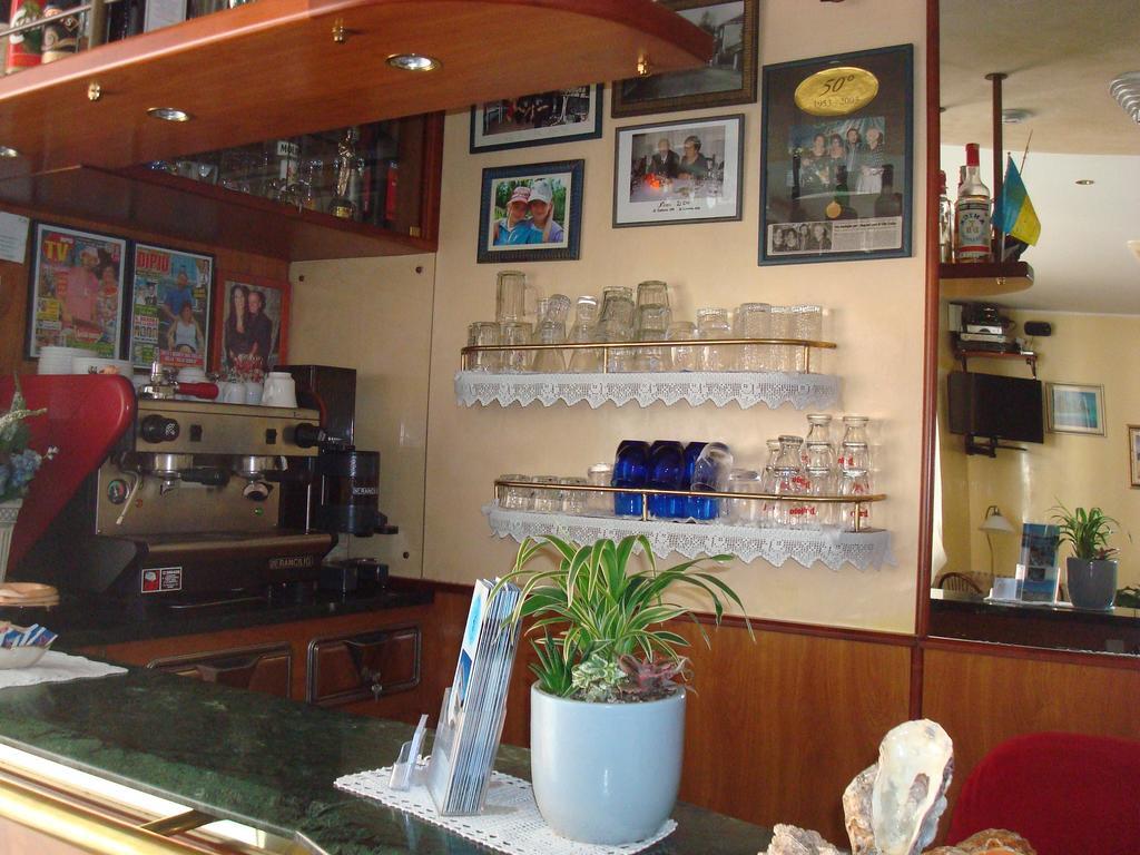 Hotel Villa Ersilia Rimini B&B Luaran gambar