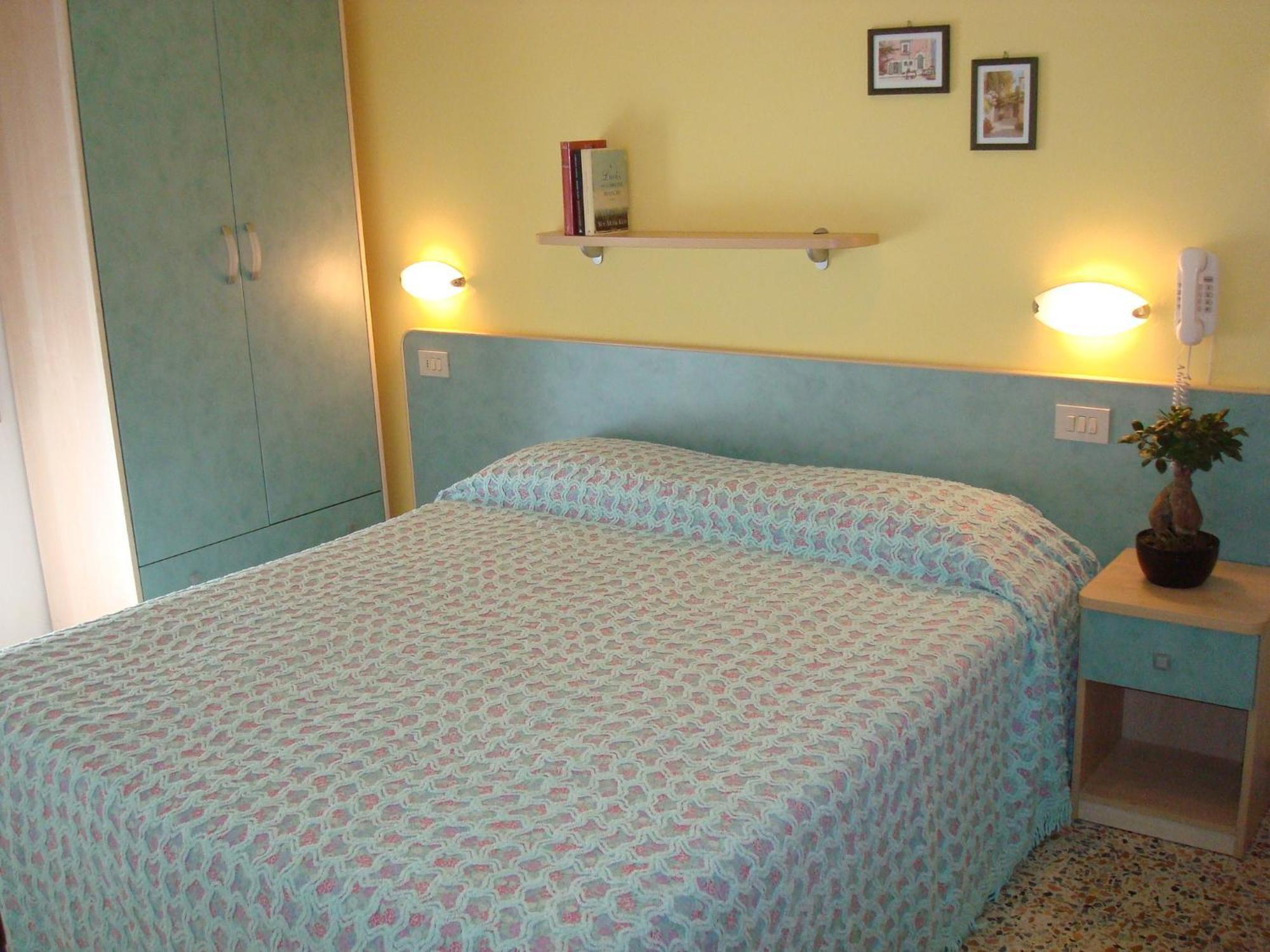 Hotel Villa Ersilia Rimini B&B Luaran gambar