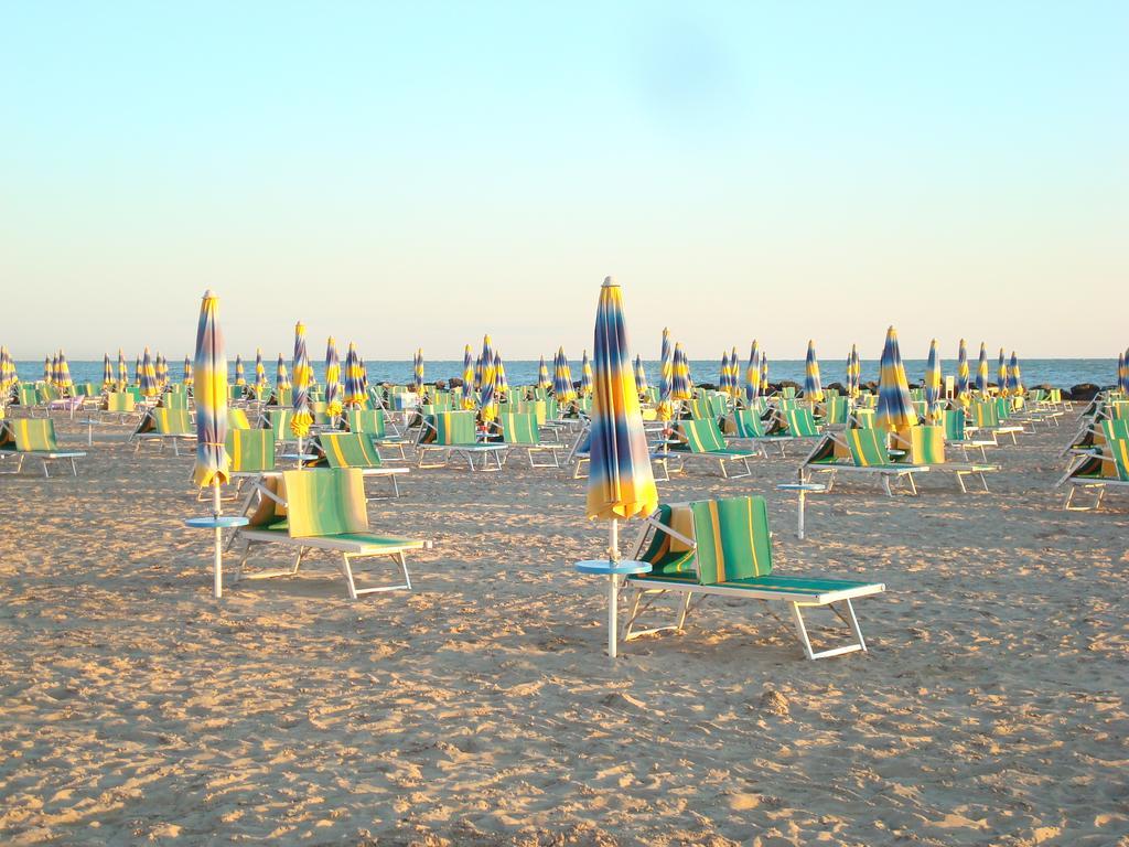 Hotel Villa Ersilia Rimini B&B Luaran gambar