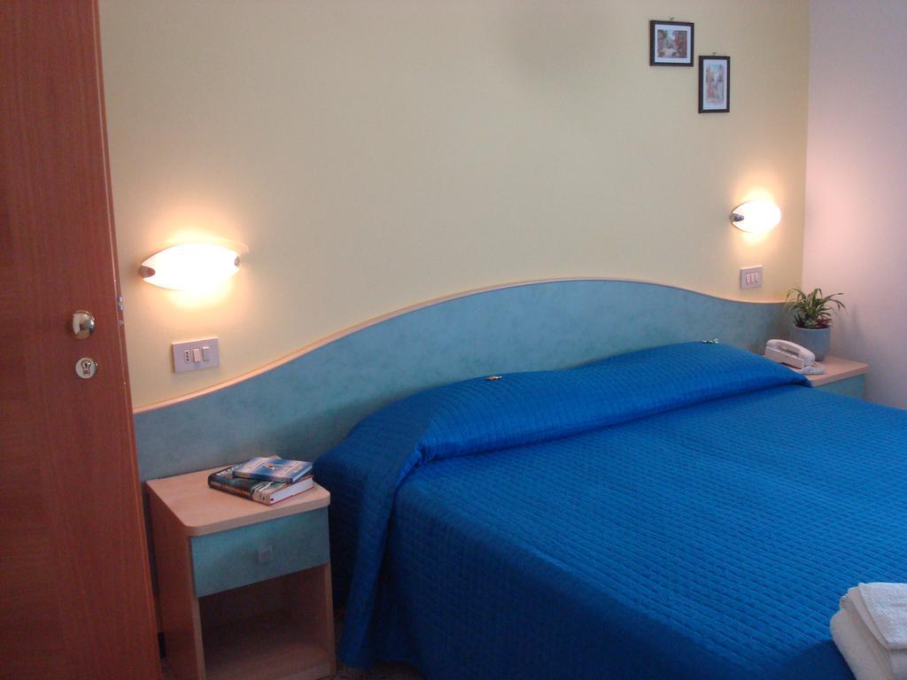 Hotel Villa Ersilia Rimini B&B Luaran gambar