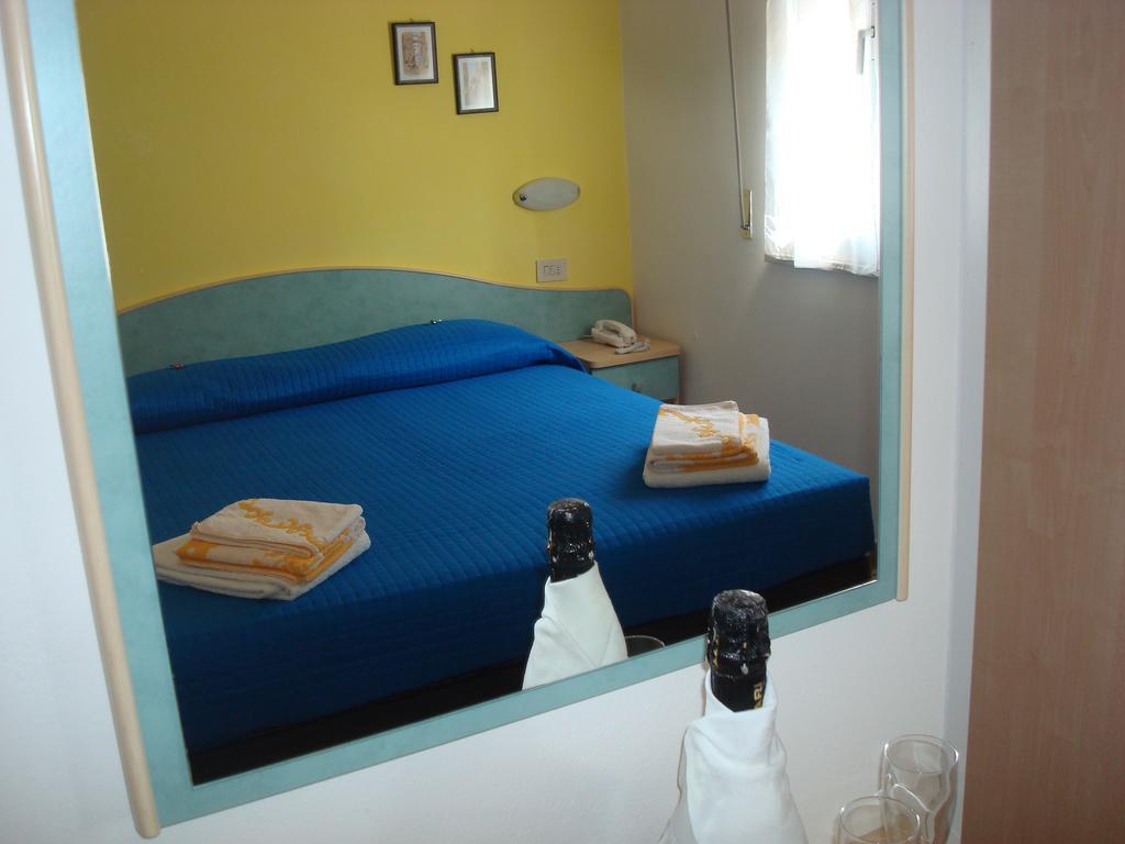 Hotel Villa Ersilia Rimini B&B Luaran gambar